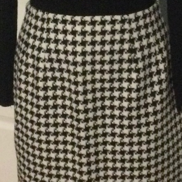 J.G.HOOK herringbone wool skirt 10 - Picture 2 of 5